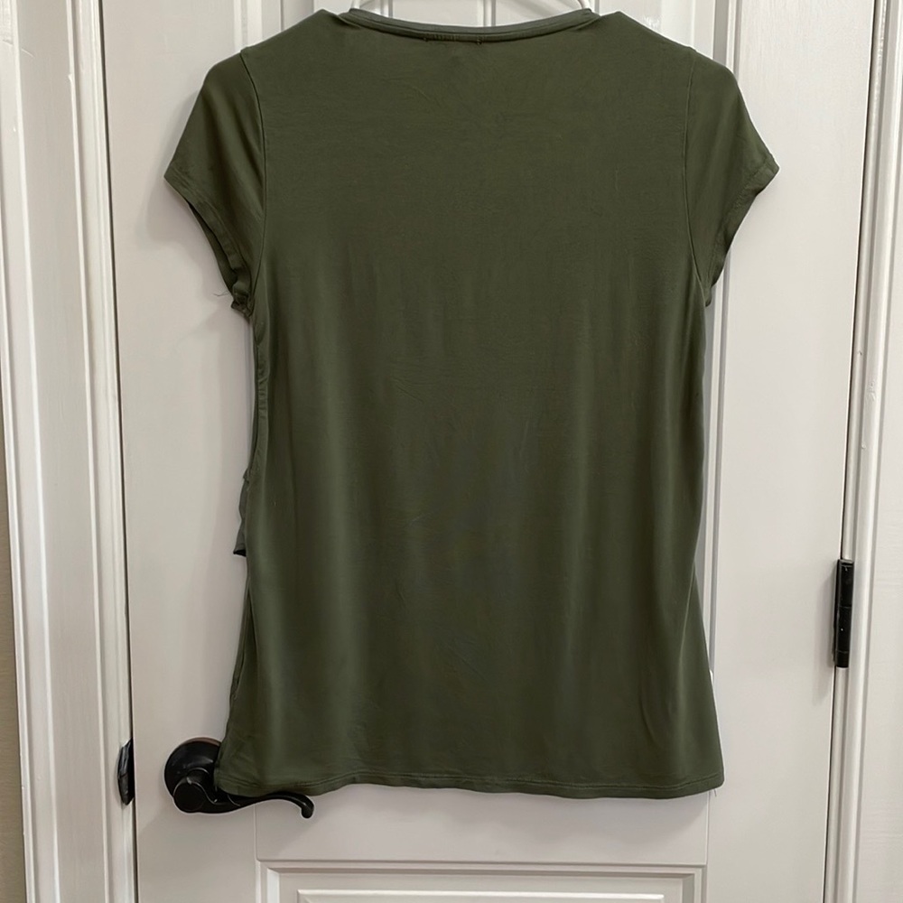 The Limited army green shirt. S - Picture 3 of 4